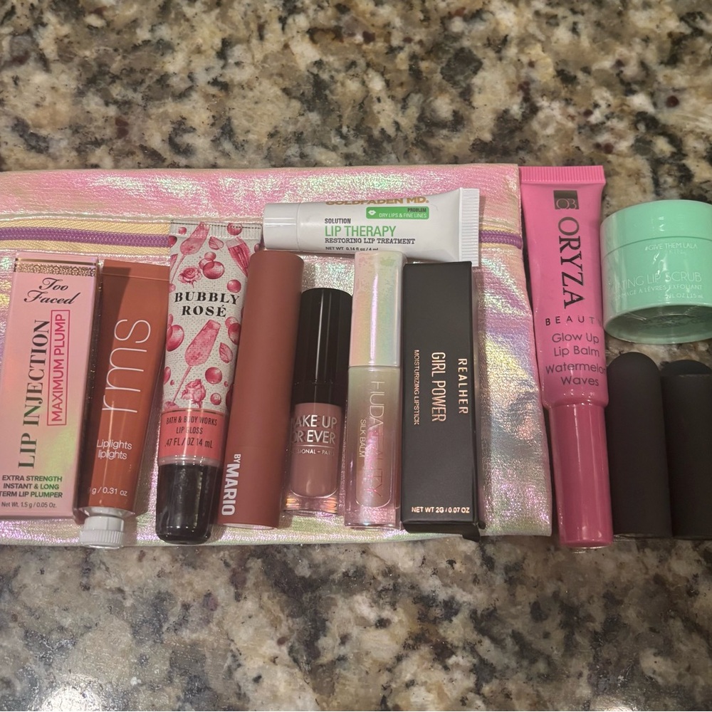 Lipstick Bundle - Picture 2 of 4